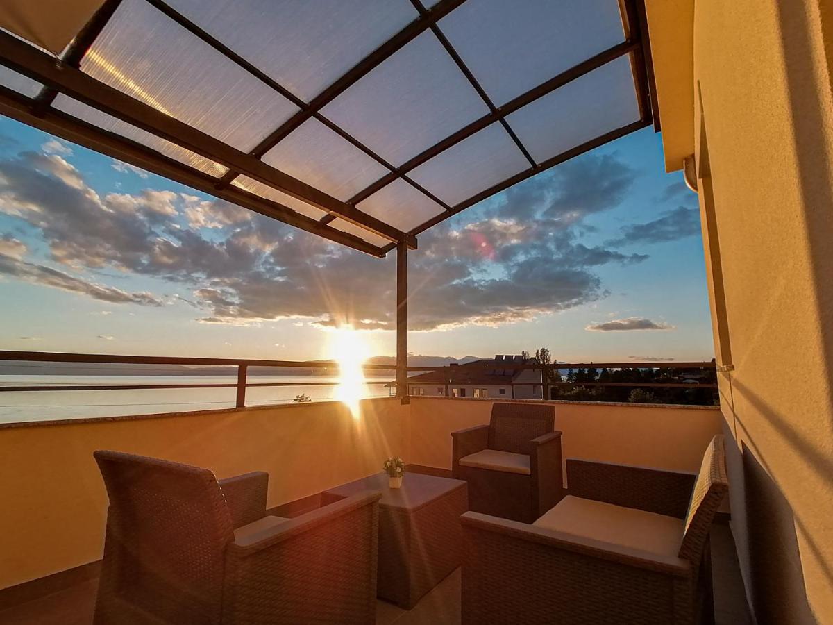 Apartment Ema Ohrid Bagian luar foto