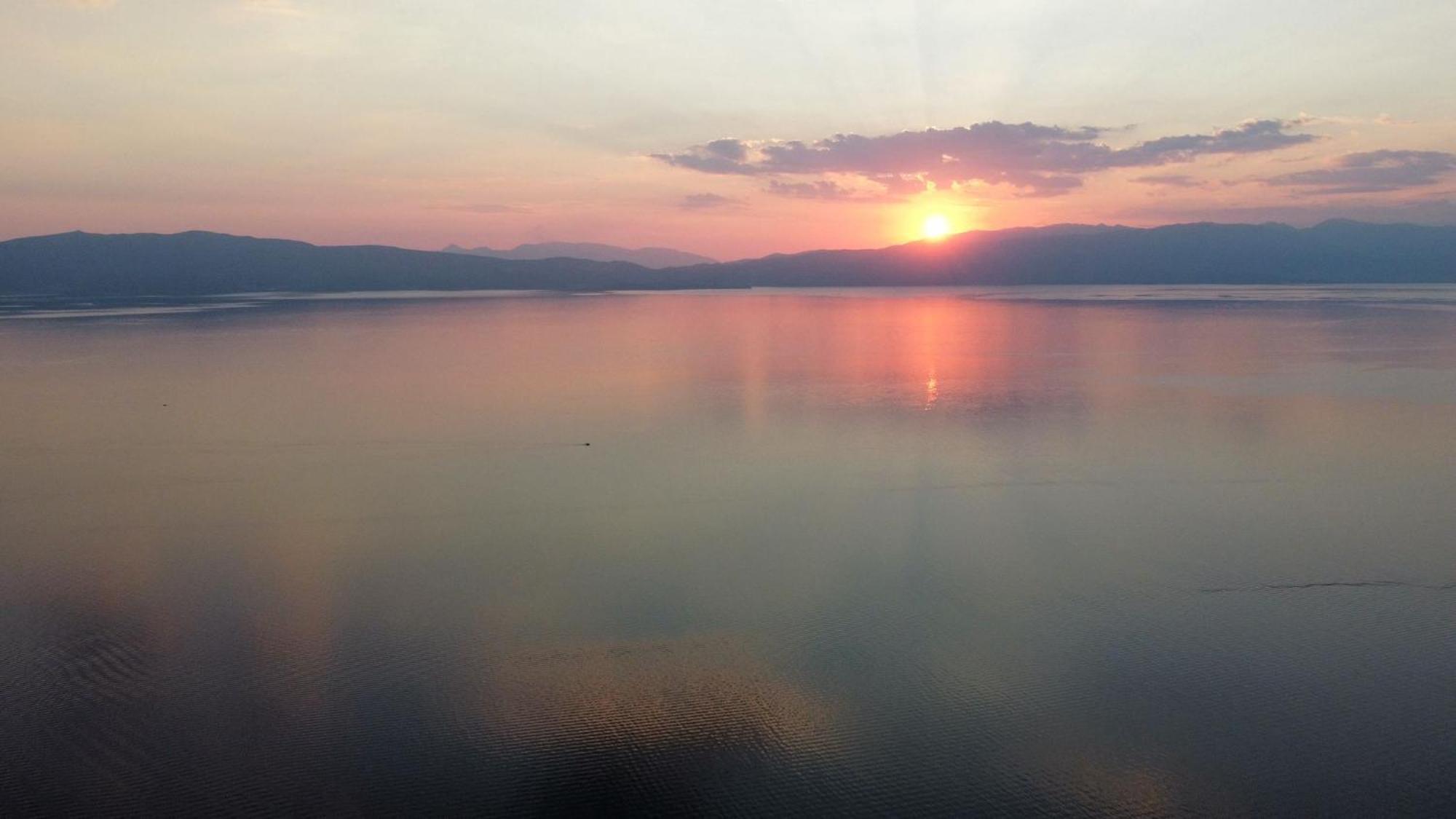 Apartment Ema Ohrid Bagian luar foto